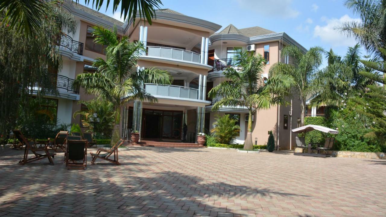 Nejobugg Palace Hotel Nkoanrua Экстерьер фото