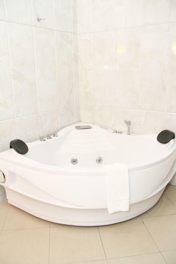 Nejobugg Palace Hotel Nkoanrua Номер фото